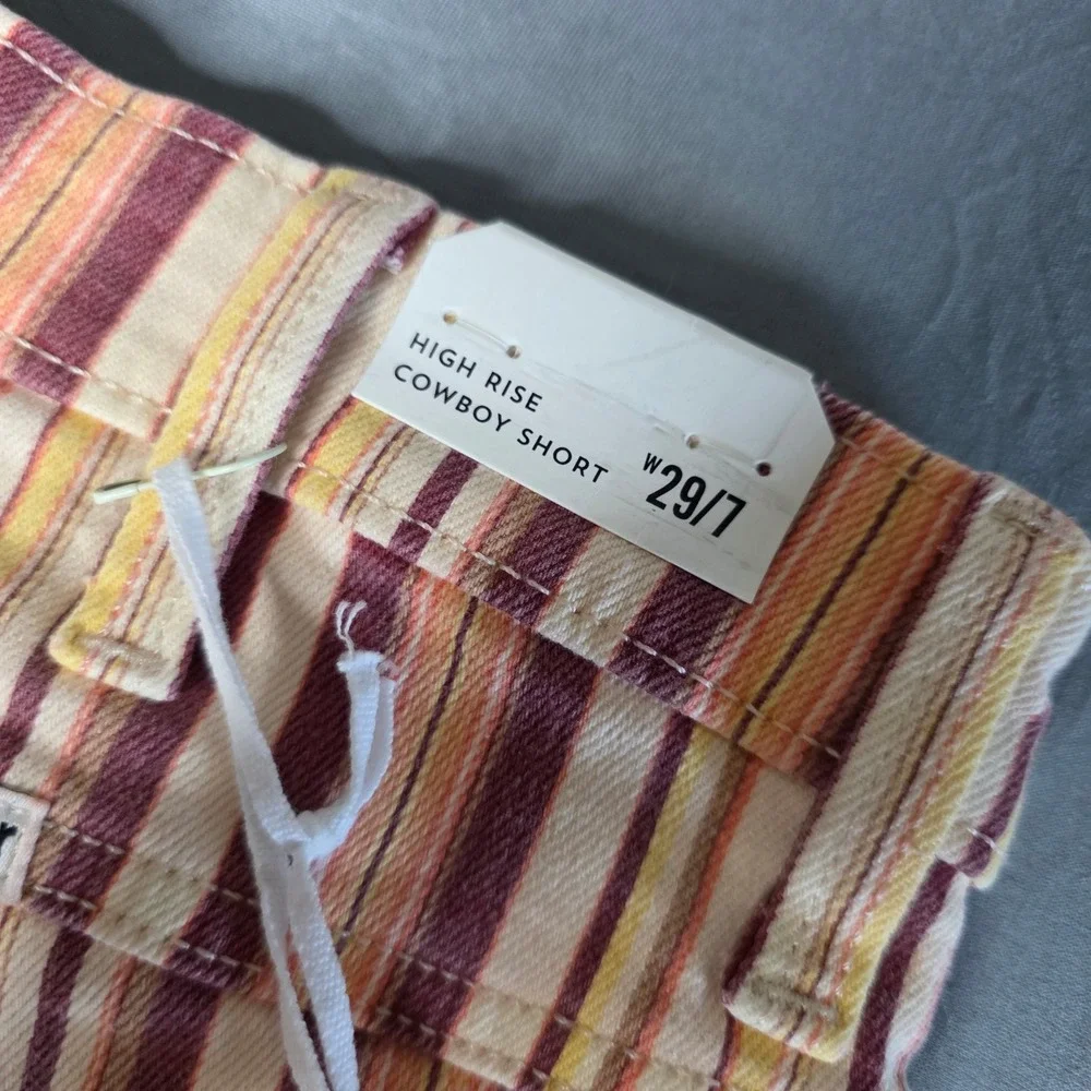 Wrangler High Rise Cowboy Shorts Womens 29/7 Striped Denim RawHem MultiColor NEW